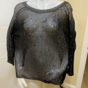 Womens top with sequence Very cute Like New Size L